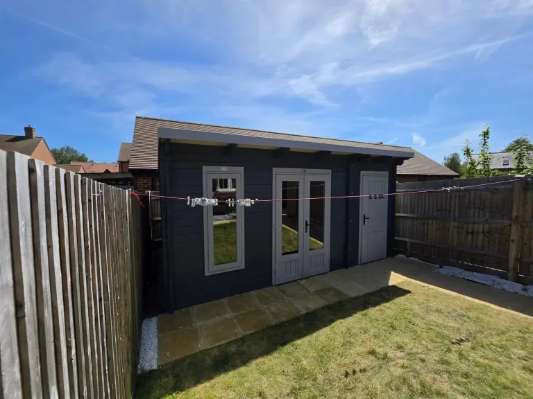 Garden log cabin – Garden & outdoor