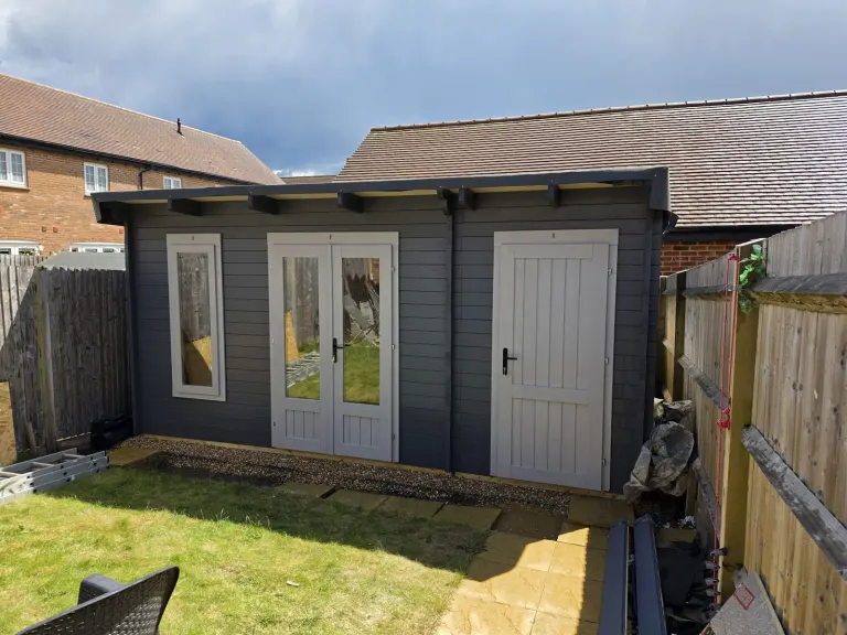 Garden log cabin – Garden & outdoor