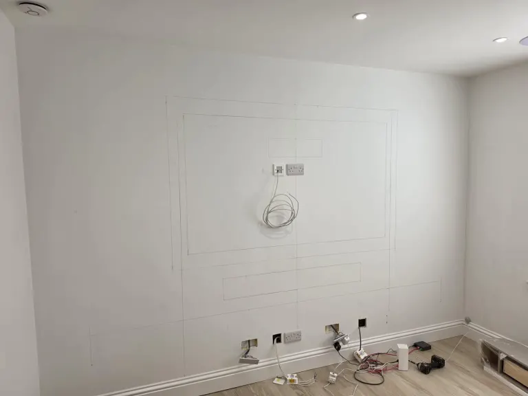 Panelled TV wall – Refurbishment